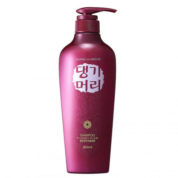 Шампунь для відновлення пошкодженого волосся DAENG GI MEO RI Shampoo for damaged Hair - 300 мл