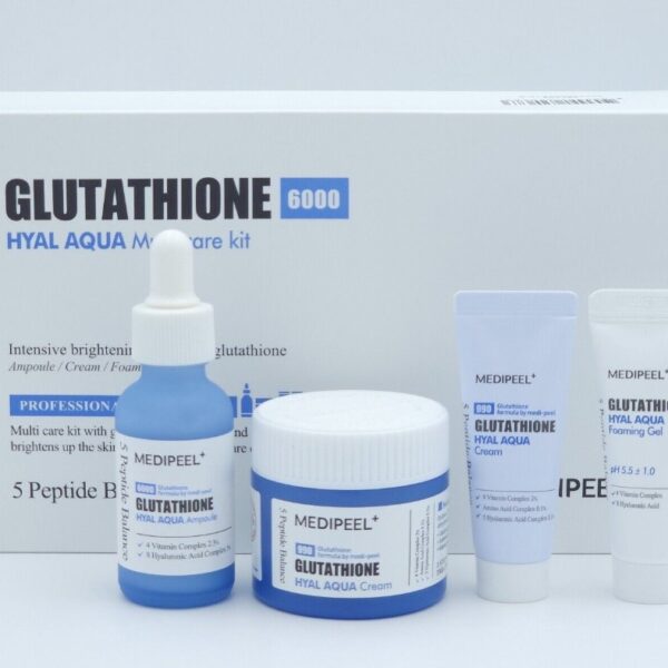 Преміальний набір зволожуючих засобів з гіалуроновою кислотою та глютатіоном Medi Peel Glutathione Hyal Aqua Multi Care Kit 1 шт (30 мл+50 мл+15 мл+15 мл)