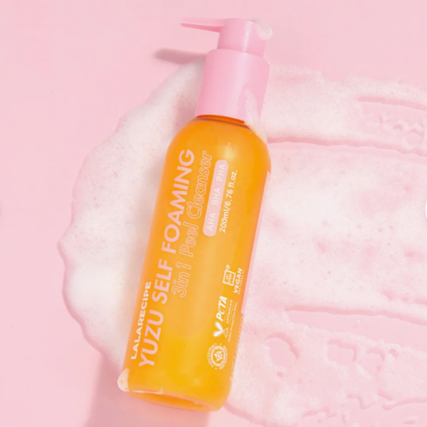 Освітлювальна пінка 3-в-1 для вмивання з екстрактом юдзу Lalarecipe, Yuzu Self Foaming Cleanser, 3 in 1, 200 мл